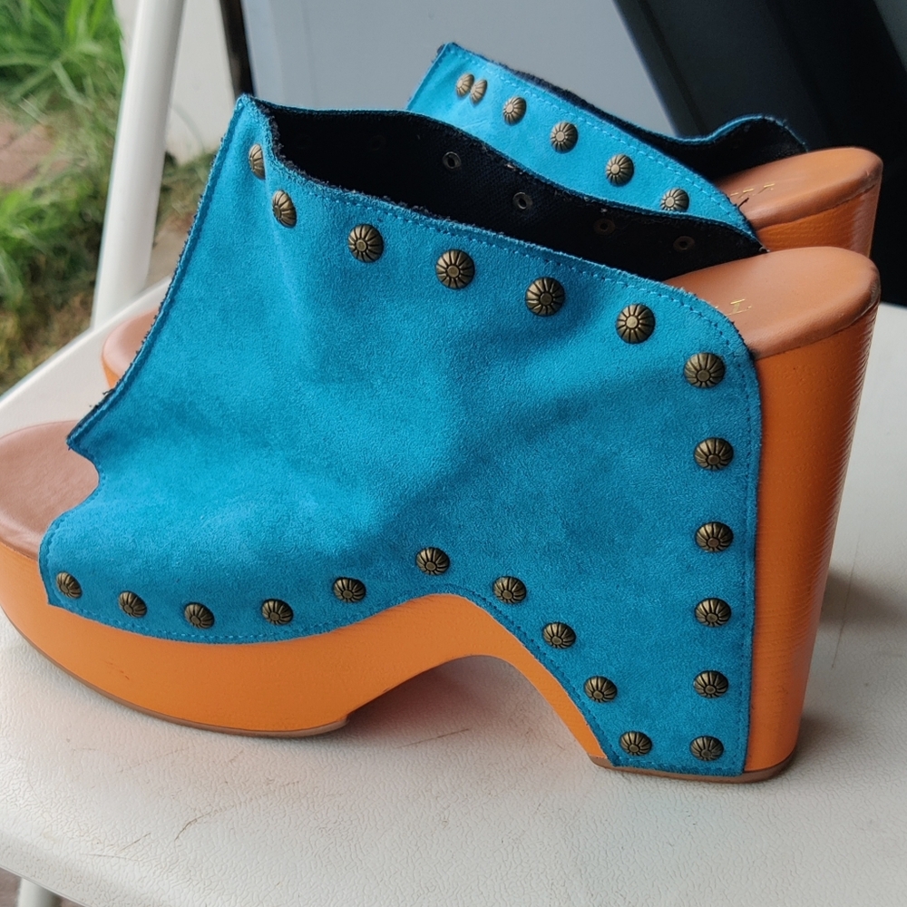 Women's Peace and Love Platform Sandals